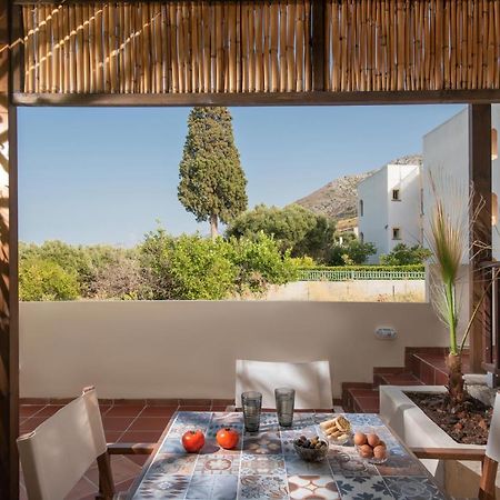 4 Elements Holiday Homes Херсонисос Екстериор снимка
