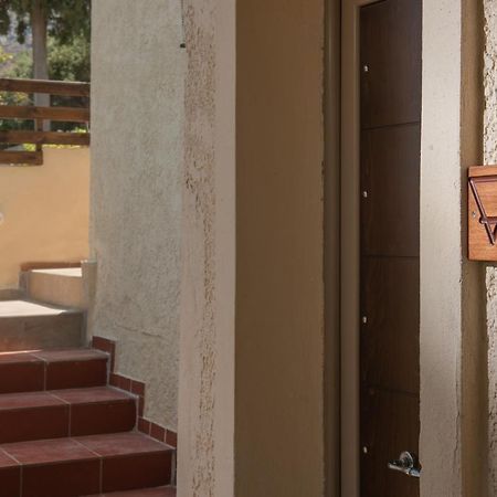 4 Elements Holiday Homes Херсонисос Екстериор снимка