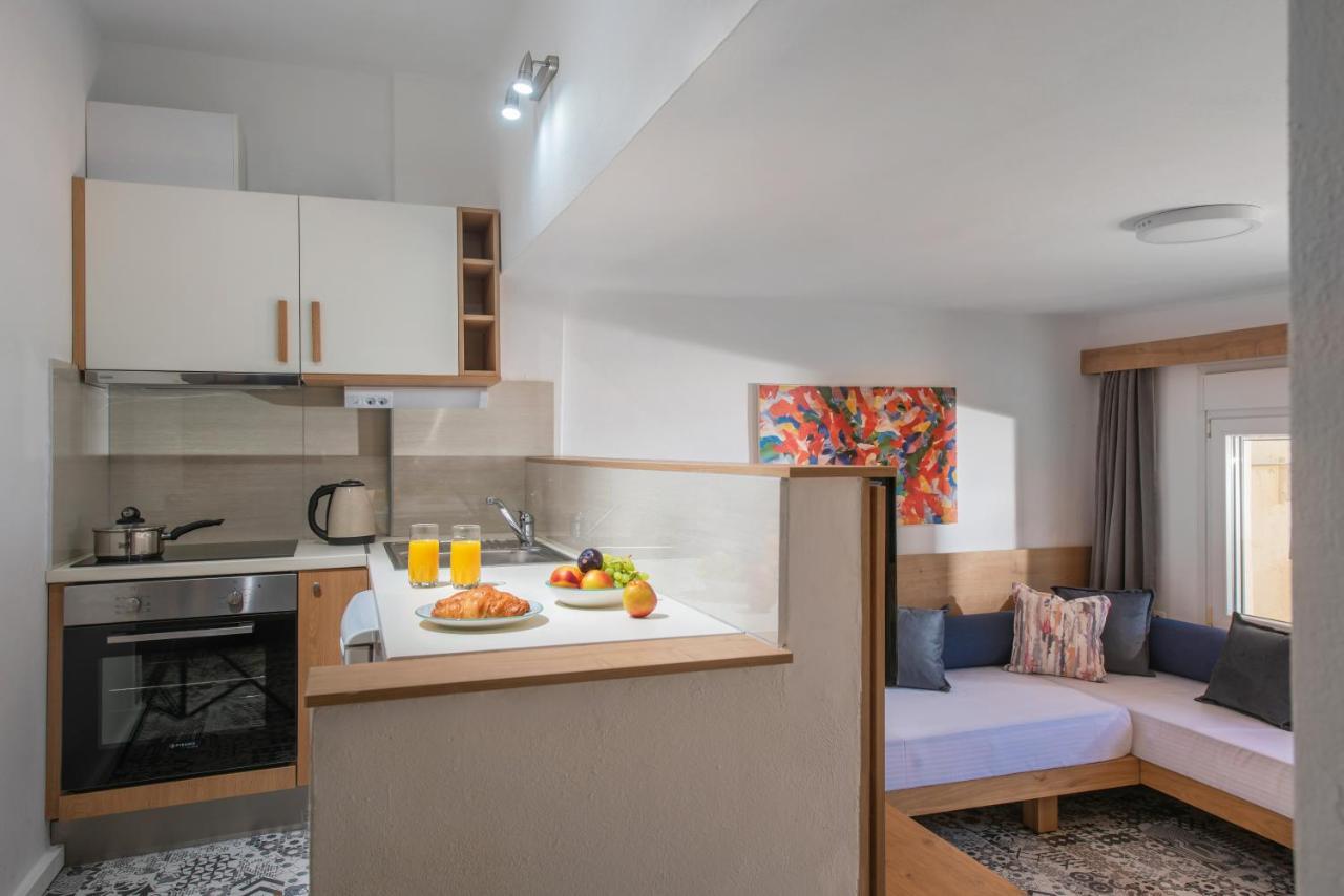 4 Elements Holiday Homes Херсонисос Екстериор снимка