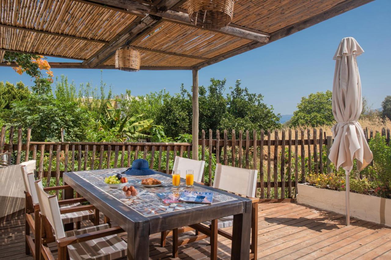 4 Elements Holiday Homes Херсонисос Екстериор снимка