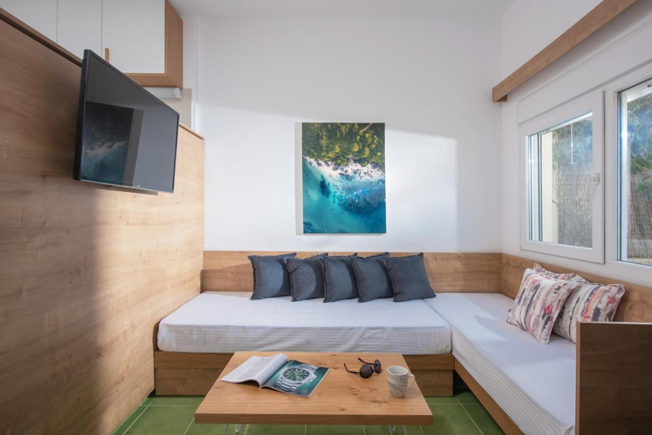 4 Elements Holiday Homes Херсонисос Екстериор снимка